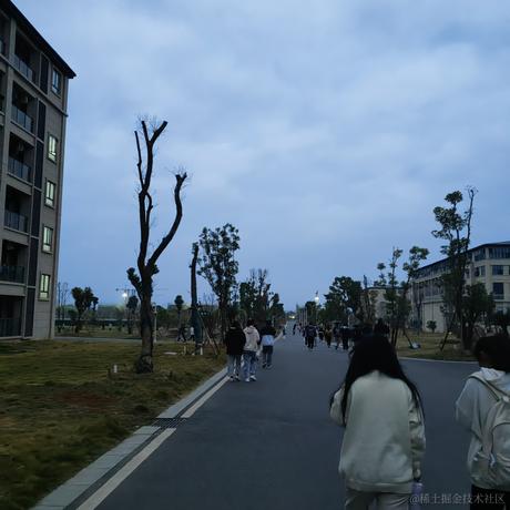 夜空的碎片于2022-11-25 06:38发布的图片