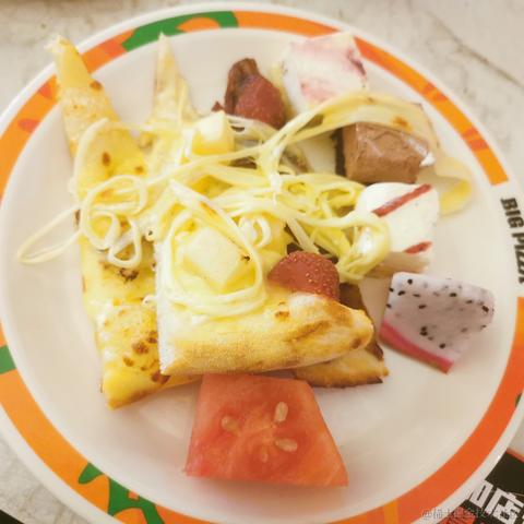 从符合于2022-11-22 07:20发布的图片