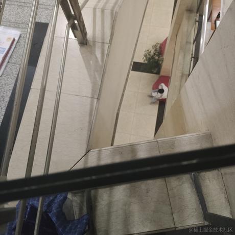 程序员辉辉于2022-12-03 21:35发布的图片