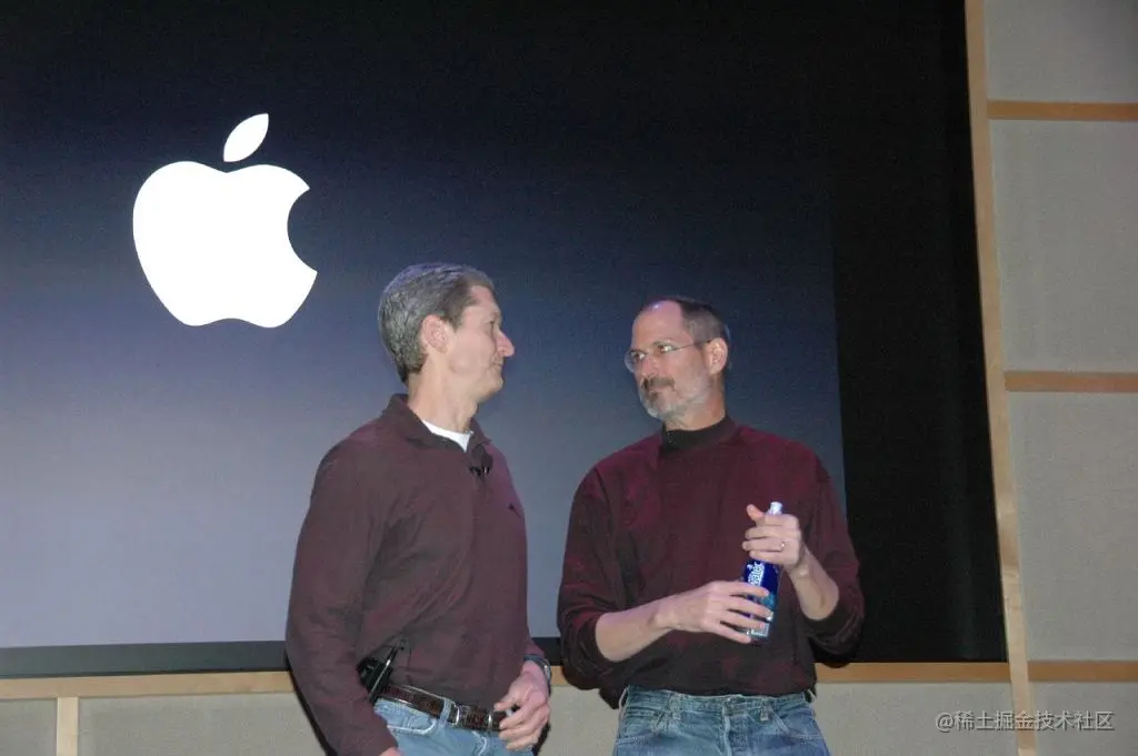 Tim-Cook--Steve-Jobs.jpg