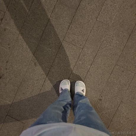 绝望鸭脖于2023-04-19 22:27发布的图片