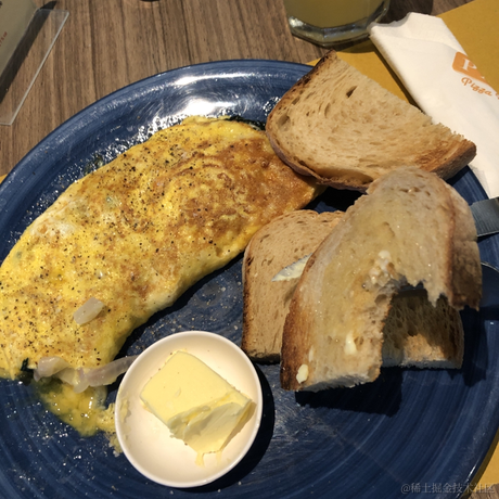 stanleykubrick于2022-11-22 08:06发布的图片