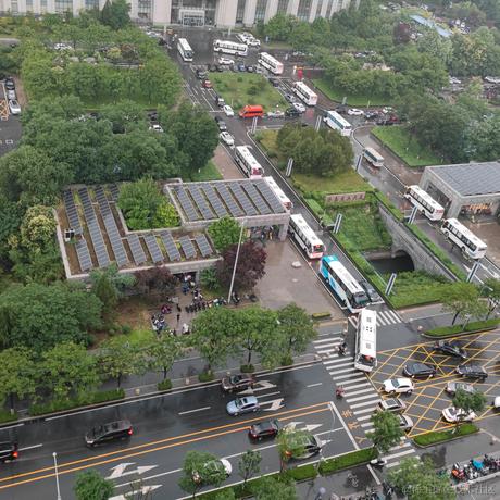 猜猜我在干什么呢于2022-06-13 17:11发布的图片