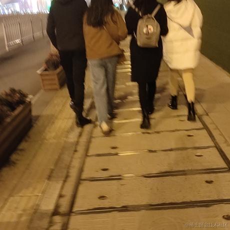 树洞robot于2020-12-01 19:27发布的图片