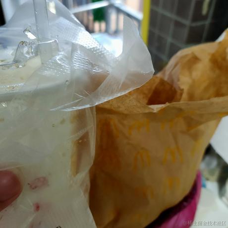 关注乃琳Queen谢谢嘎于2022-11-26 14:57发布的图片