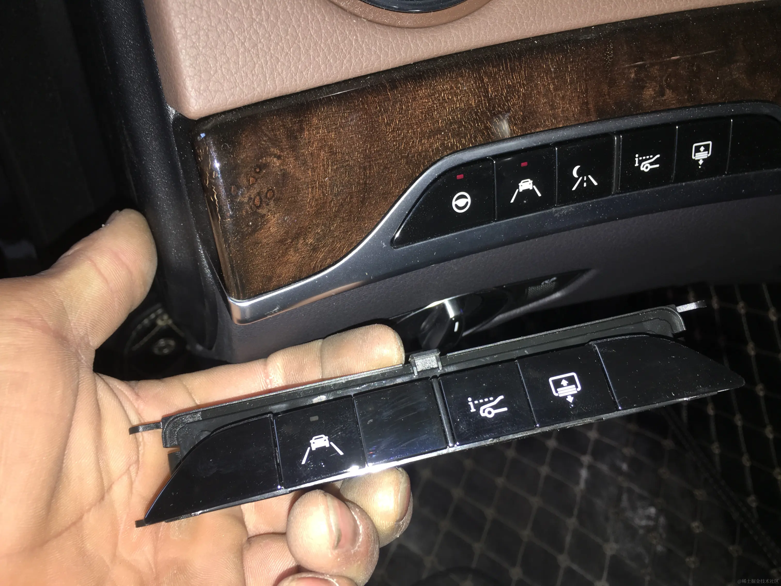 微信图片_20171123143500 - 副本.jpg