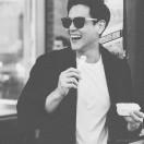 绿瓦红砖的个人资料头像