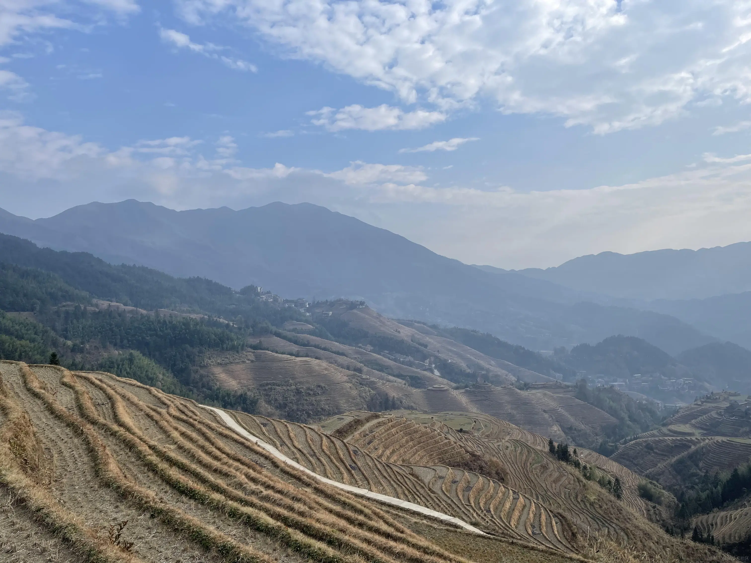 龙脊梯田.jpg