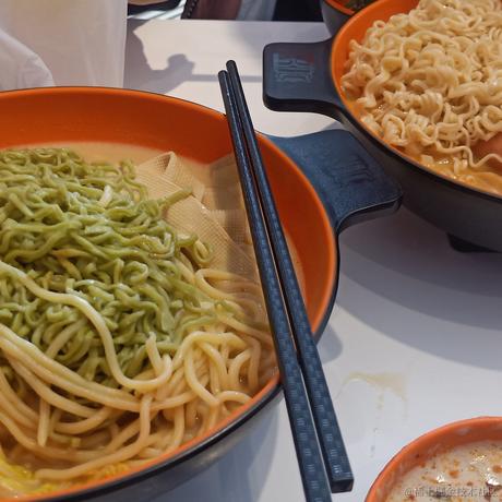 向晚的顶碗人于2022-11-15 15:57发布的图片