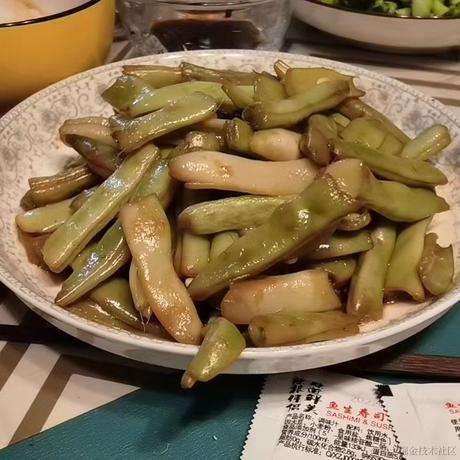 丁诗豪12138于2022-12-01 19:34发布的图片