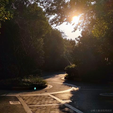 未季言于2022-10-01 17:39发布的图片